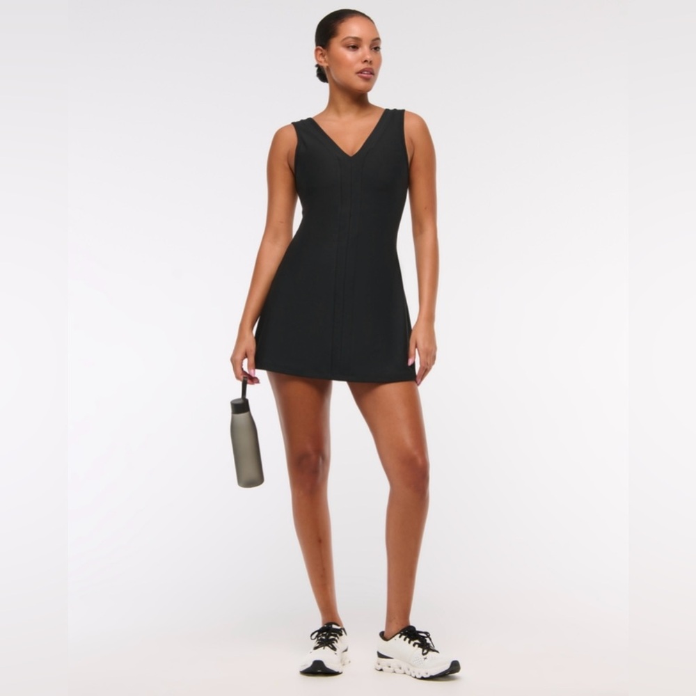 Abercrombie YPB sculptLUX V-Neck Mini Dress, black, NWT. sz small petite